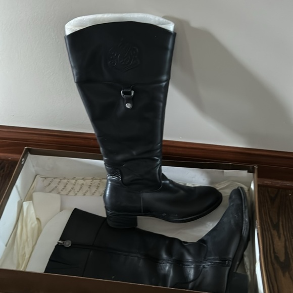 Franco Sarto Black Riding Boots - size 9, wide calf - Picture 4 of 5